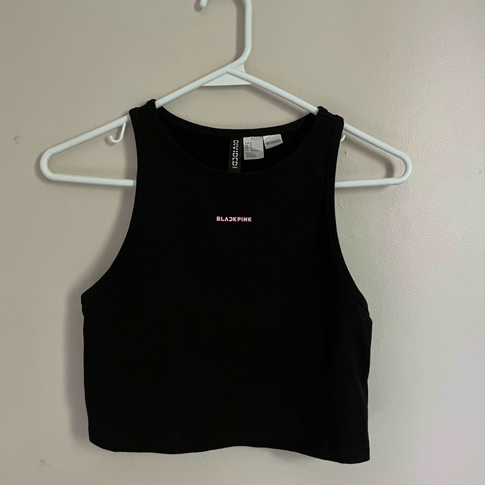 BLACKPINK H&M Black Crop Top
